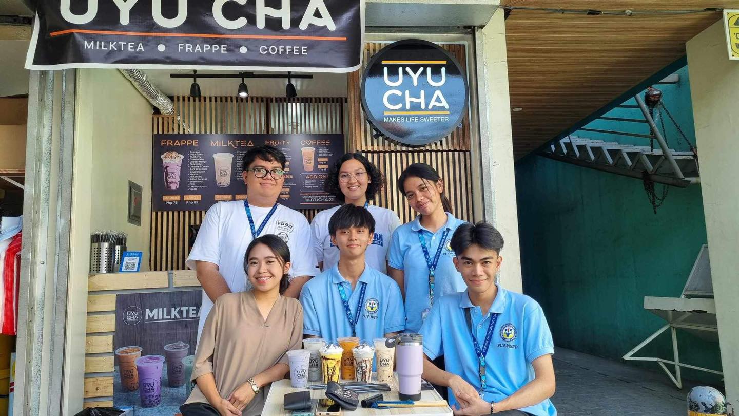 UYU A. PABLO ST. CUSTOMERS